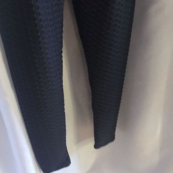 SHEIN NWOT athletic pants in a black waffle pattern in small - Picture 5 of 10